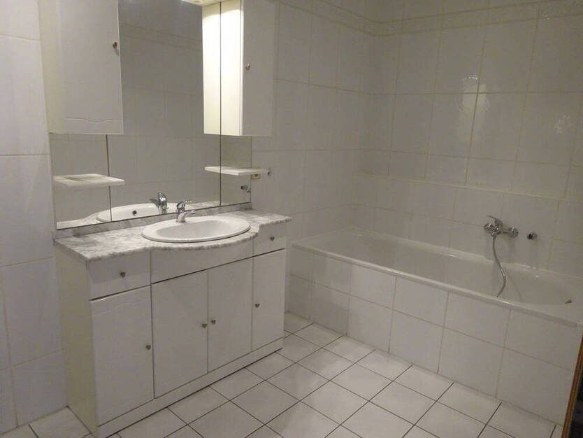 Schöne Doppelhaushälfte im Landhausstil, in ruhiger Lage!