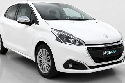Peugeot 208 124.935 km 6.690 &euro; Rauschenberg 35282