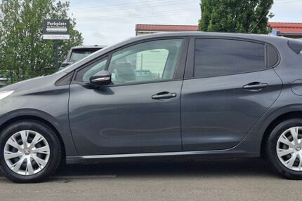 Peugeot 208 149.000 km 6.700 &euro; Berlin 15831