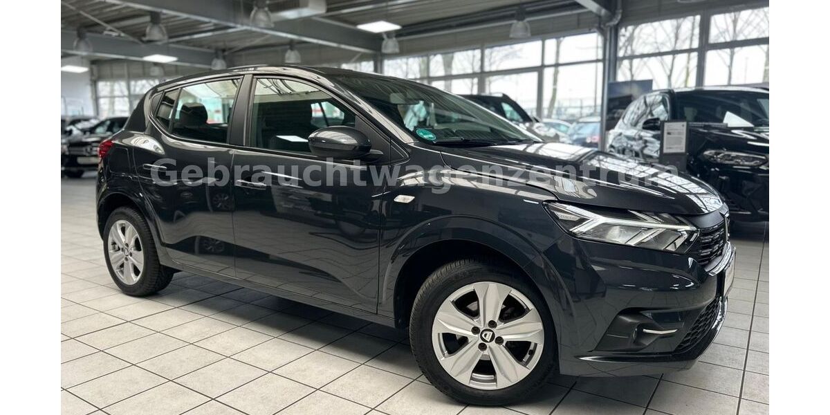 Dacia Sandero 20.637 km 12.490 &euro; Bremen 28207