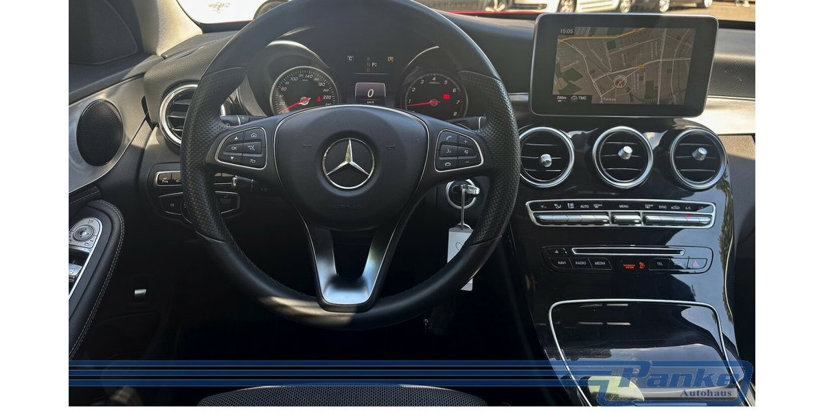 Mercedes-Benz C 180 CGI Lim. Aut.*SchiebD*HUD*LED*PDC*Memo*SH 50.435 km 17.990 &euro; Berlin 13187