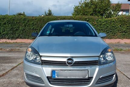 Opel Astra 172.830 km 2.350 € Rüsselsheim 65428