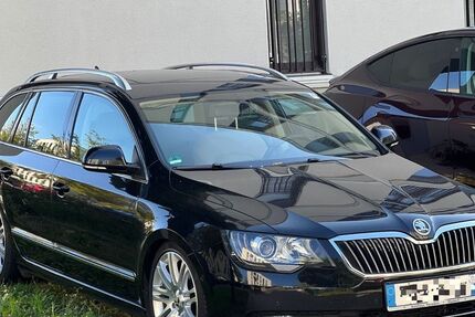 Skoda Superb 169.744 km 12.595 € Berlin 14167