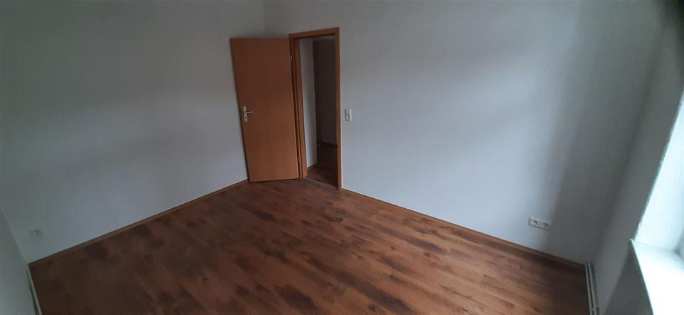 Etagenwohnung Wilkau-Haßlau Haßlau - 6 Zimmer, 125 m&sup2;, 690&euro; | Angebot:26445795