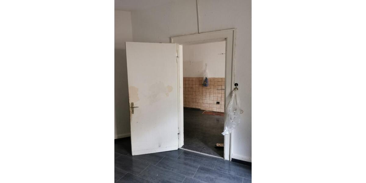 Erdgeschoßwohnung Mülheim an der Ruhr - 5 Zimmer, 108 m&sup2;, 999&euro; | Angebot:24488179