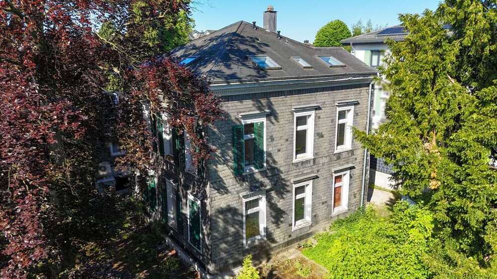 Haus zum Kaufen in Wermelskirchen 289.000 € 225 m²