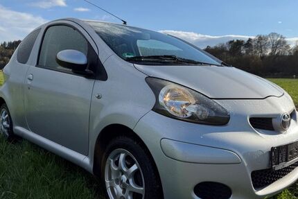 Toyota Aygo (X) 198.500 km 1.795 &euro; Künzell 36093