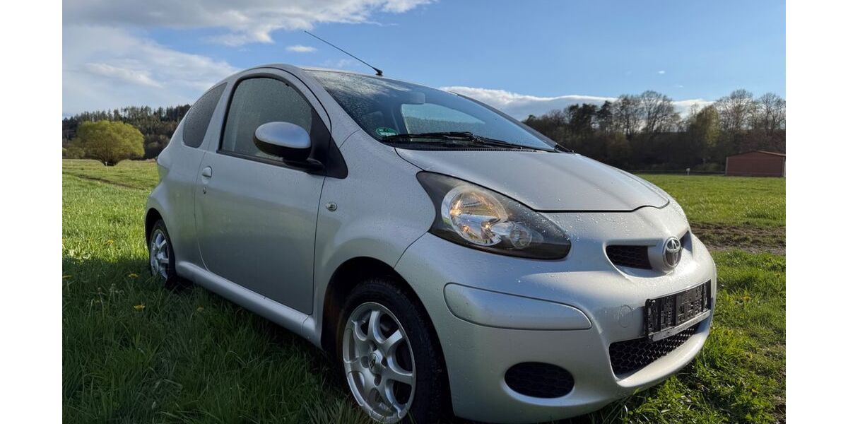 Toyota Aygo (X) 198.500 km 1.795 &euro; Künzell 36093
