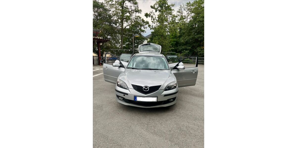 Mazda 3 195.700 km 2.999 &euro; Amberg 92224
