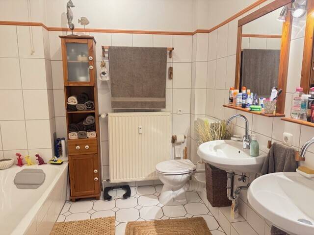 Etagenwohnung Eutin - 3 Zimmer, 75 m&sup2;, 787&euro; | Angebot:26276441
