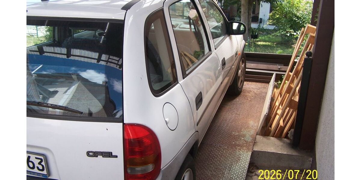 Opel Corsa 95.000 km 1.400 &euro; Blieskastel 66440