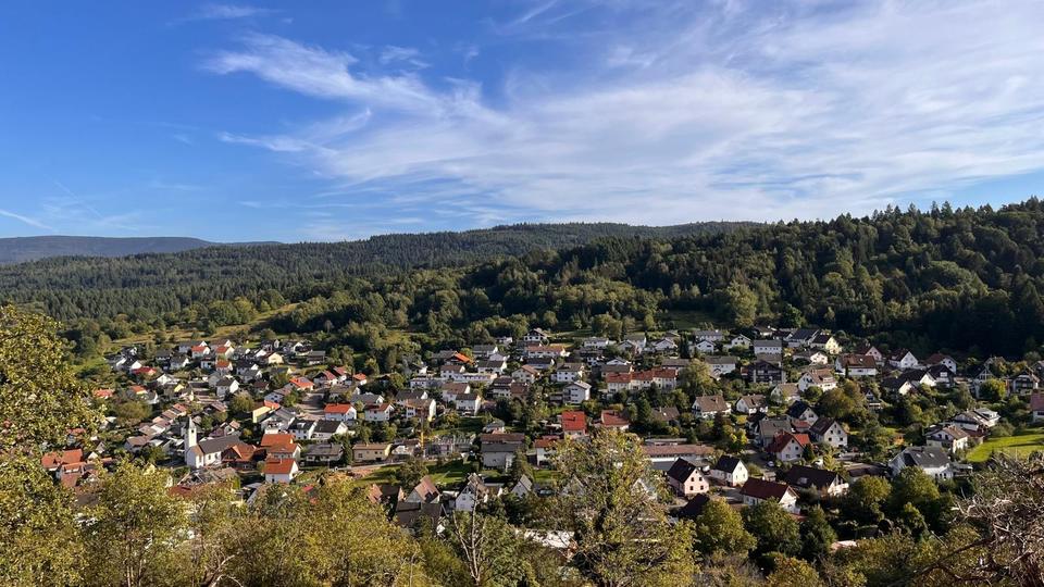 Etagenwohnung Gernsbach - 1.600&euro; | Angebot:23394522