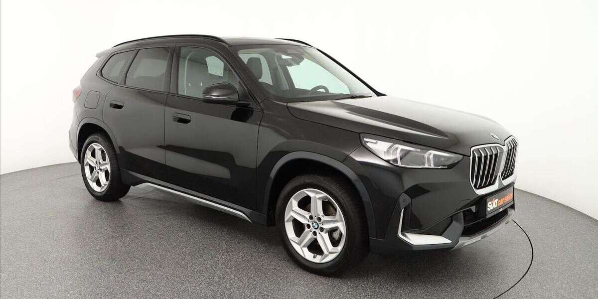 BMW X1 21.836 km 38.660 € Garching 85748