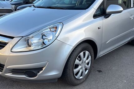 Opel Corsa 38.200 km 3.790 &euro; Detmold 32758