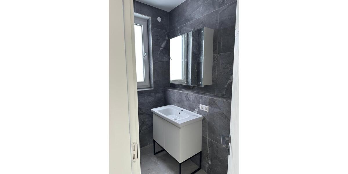 Maisonettenwohnung Worms Vororte Südwest - 4 Zimmer, 160 m&sup2;, 1.750&euro; | Angebot:25102058