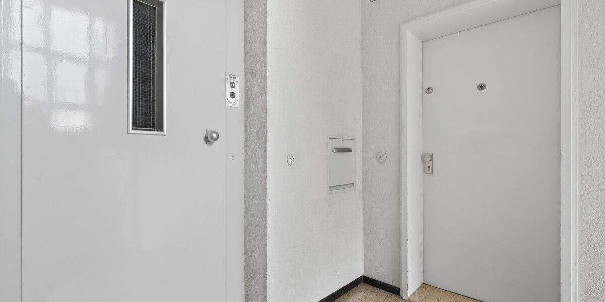 Etagenwohnung Karlsruhe / Waldstadt Waldstadt - 4 Zimmer, 119 m&sup2;, 439.000&euro; | Angebot:24860426