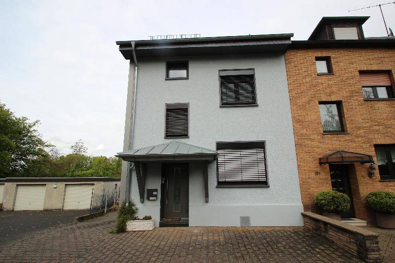 Reihenendhaus Hennef - 5 Zimmer, 115 m&sup2;, 419.000&euro; | Angebot:25737031