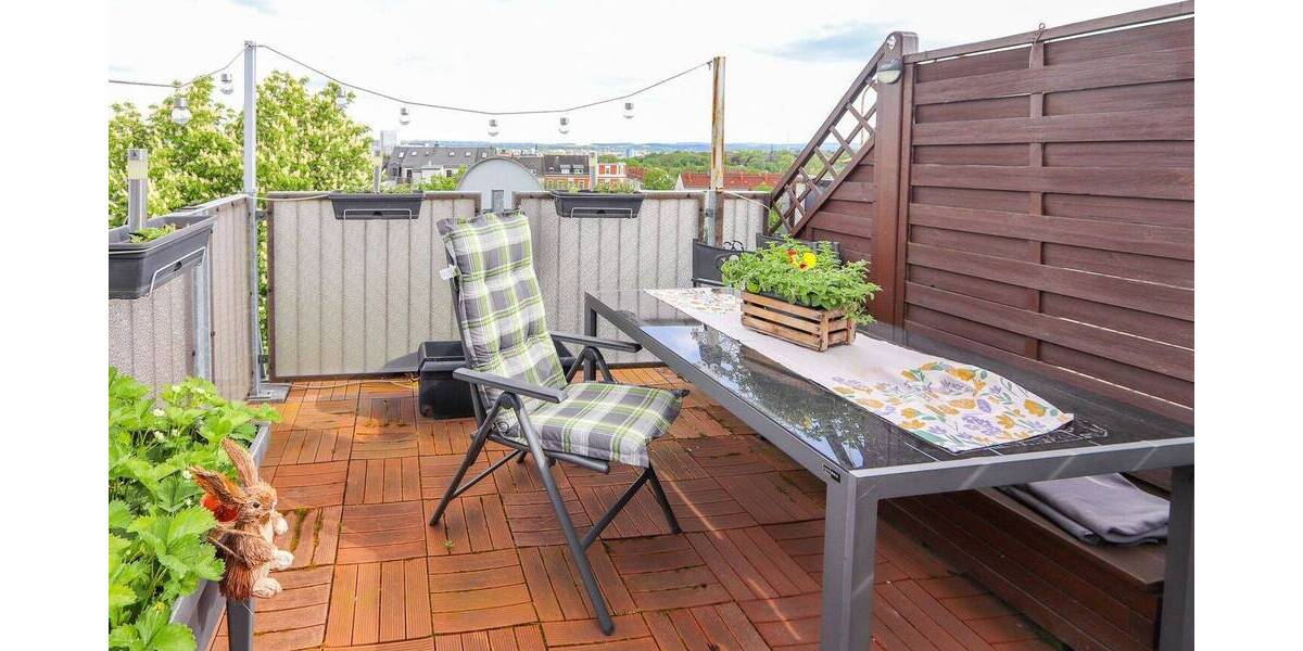 Etagenwohnung Chemnitz Schloßchemnitz - 4 Zimmer, 86 m&sup2;, 124.000&euro; | Angebot:25734518