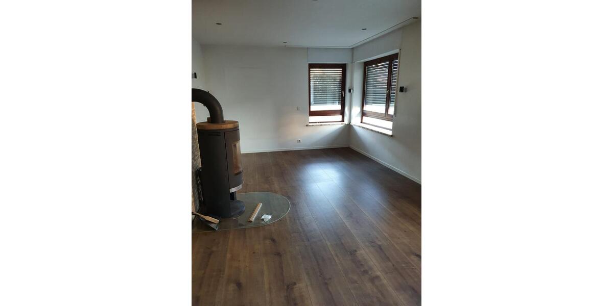 Einfamilienhaus Limburg an der Lahn - 5 Zimmer, 160 m&sup2;, 420.000&euro; | Angebot:27004767