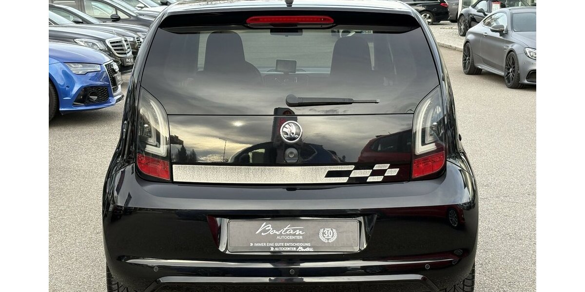 Skoda Citigo 1.0 TSI Monte Carlo PDC/NAVI/SHZ/DAB/ISO 109.133 km 8.900 &euro; Villingen-Schwenningen 78054