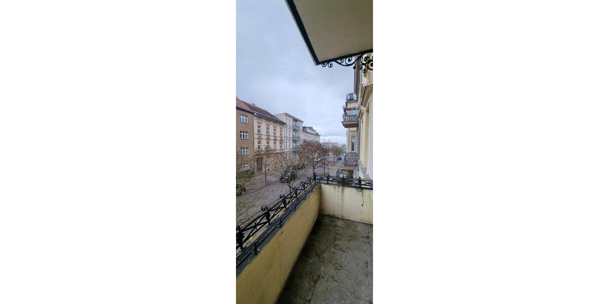 Etagenwohnung Neuruppin - 4 Zimmer, 120 m&sup2;, 1.080&euro; | Angebot:26190403