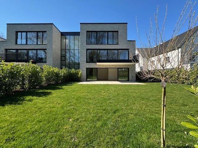 Wohnung zum Mieten in Köln 3.700 € 163 m²