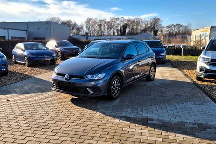 VW Polo 33.380 km 17.299 &euro; Bedburg 50181