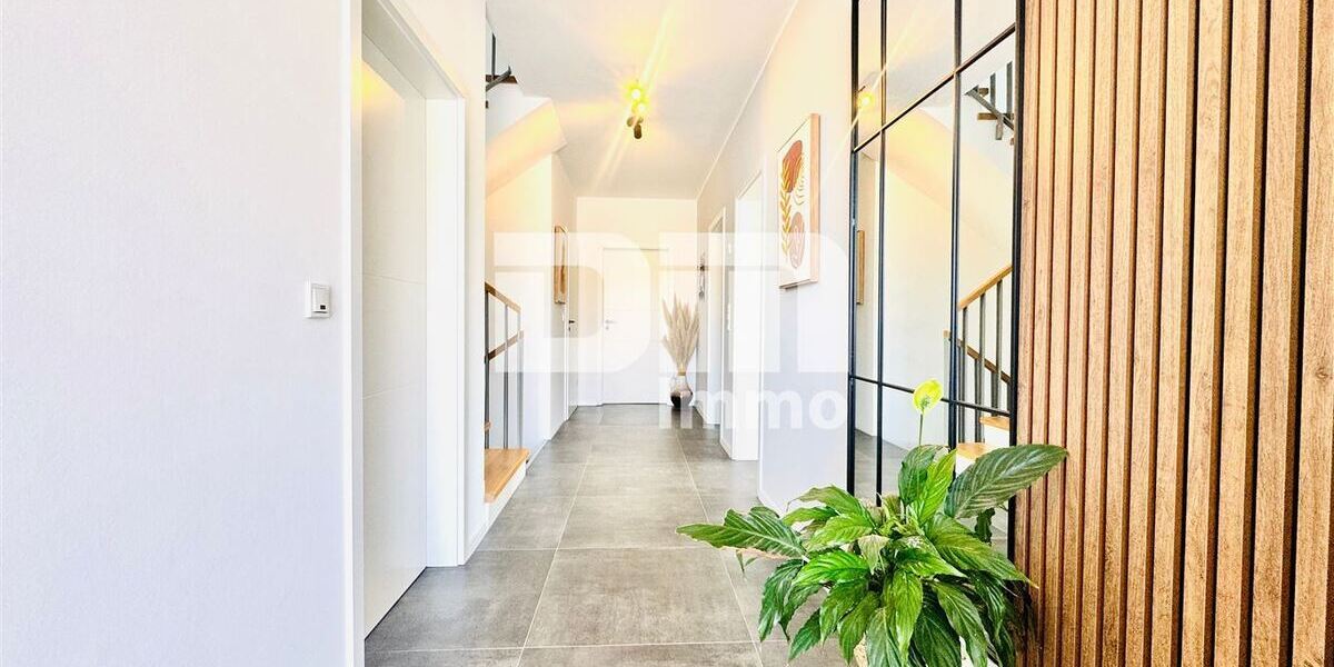 Exklusiver Neubautraum mit Premium-Ausstattung, großer Terrasse und Doppelgarage - Einfamilienhaus Bad Arolsen | Angebot:27023643
