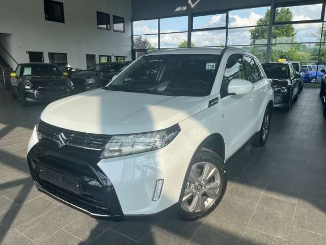 Suzuki Vitara 11.100 km 20.270 € Attendorn 57439
