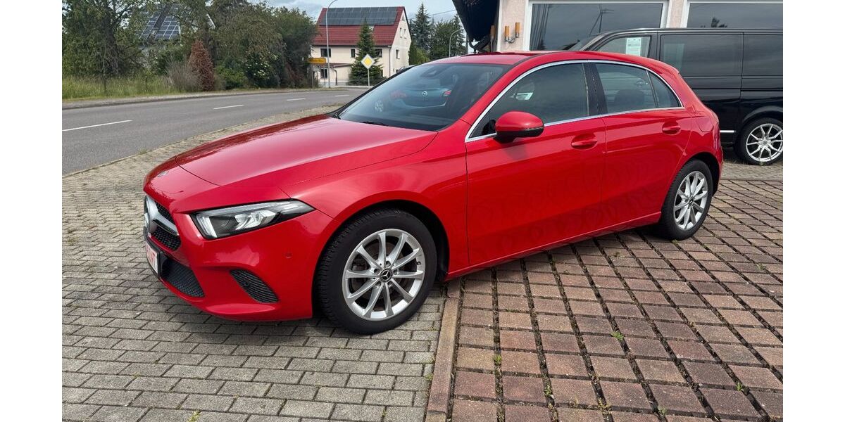 Mercedes-Benz A 200 98.400 km 17.900 &euro; Nobitz 04603