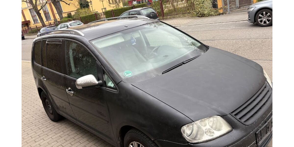 VW Touran 290.000 km 1.200 € Dresden 01139