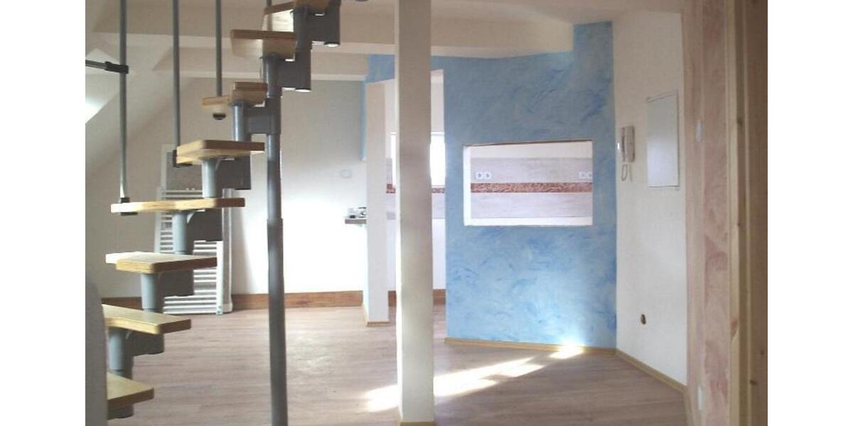 Dachgeschoßwohnung Leisnig - 1 Zimmer, 40 m&sup2;, 240&euro; | Angebot:25902826