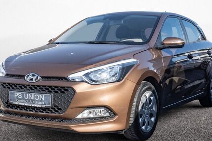 Hyundai i20 56.650 km 10.990 &euro; Schönburg 06618