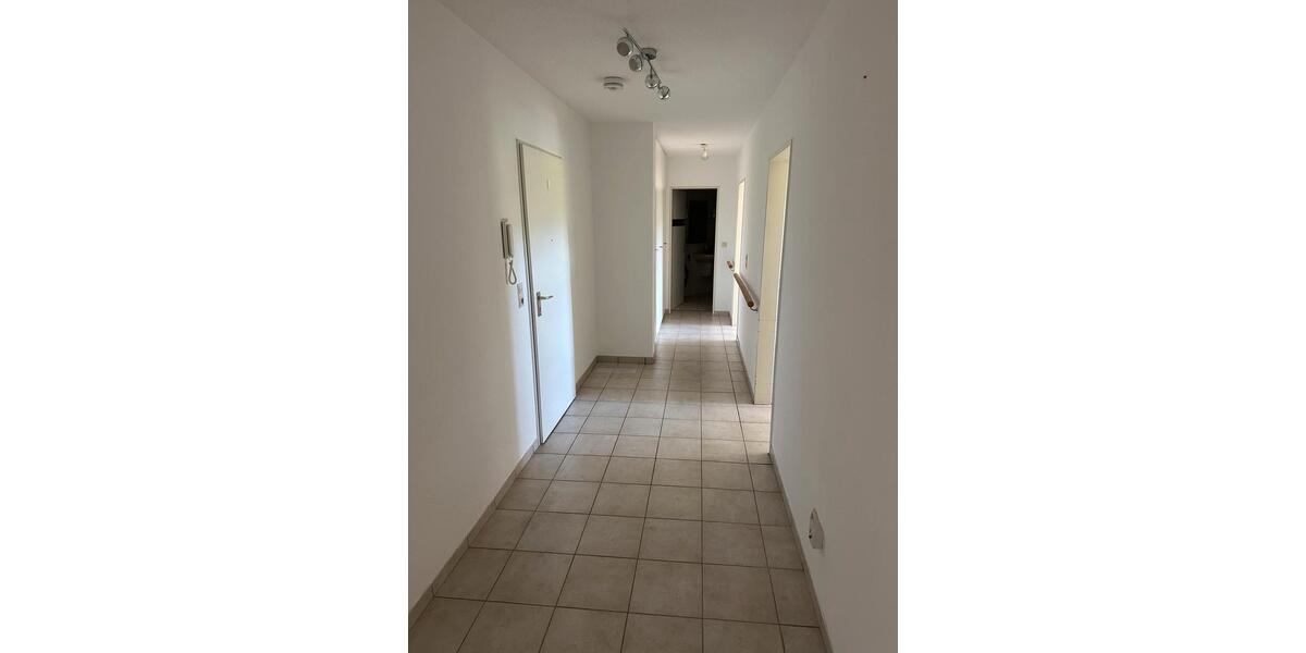 Etagenwohnung Denzlingen - 2.5 Zimmer, 82 m&sup2;, 1.350&euro; | Angebot:26414069