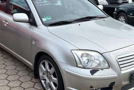 Toyota Avensis 249.000 km 2.900 &euro; Hamburg 20537