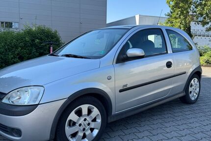 Opel Corsa 128.000 km 1.550 &euro; Wiesbaden 65197