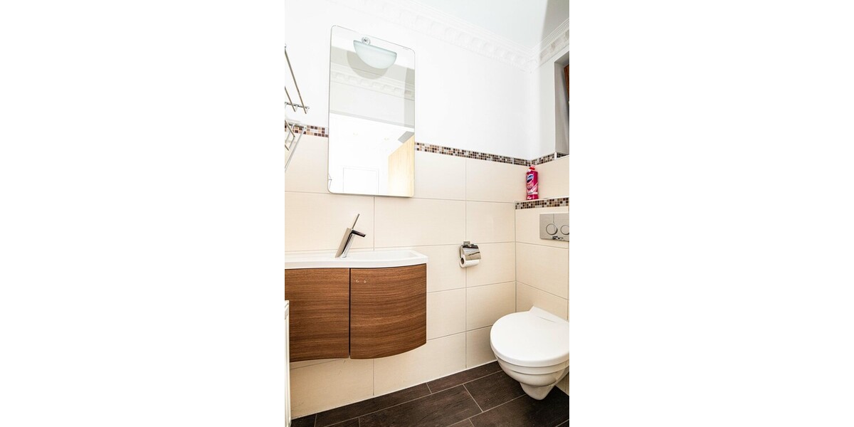 Charmantes Reihenmittelhaus mit eingewachsenen Garten in ruhiger Wohnlage - Reihenmittelhaus Amberg | Angebot:26948784