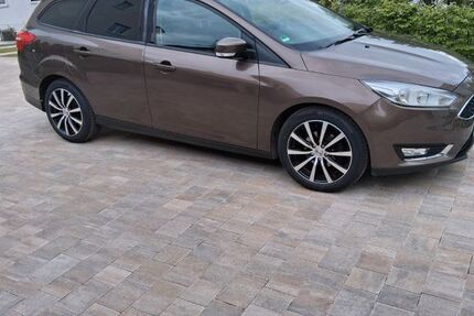 Ford Focus 245.000 km 5.100 &euro; Kümmersbruck 92245