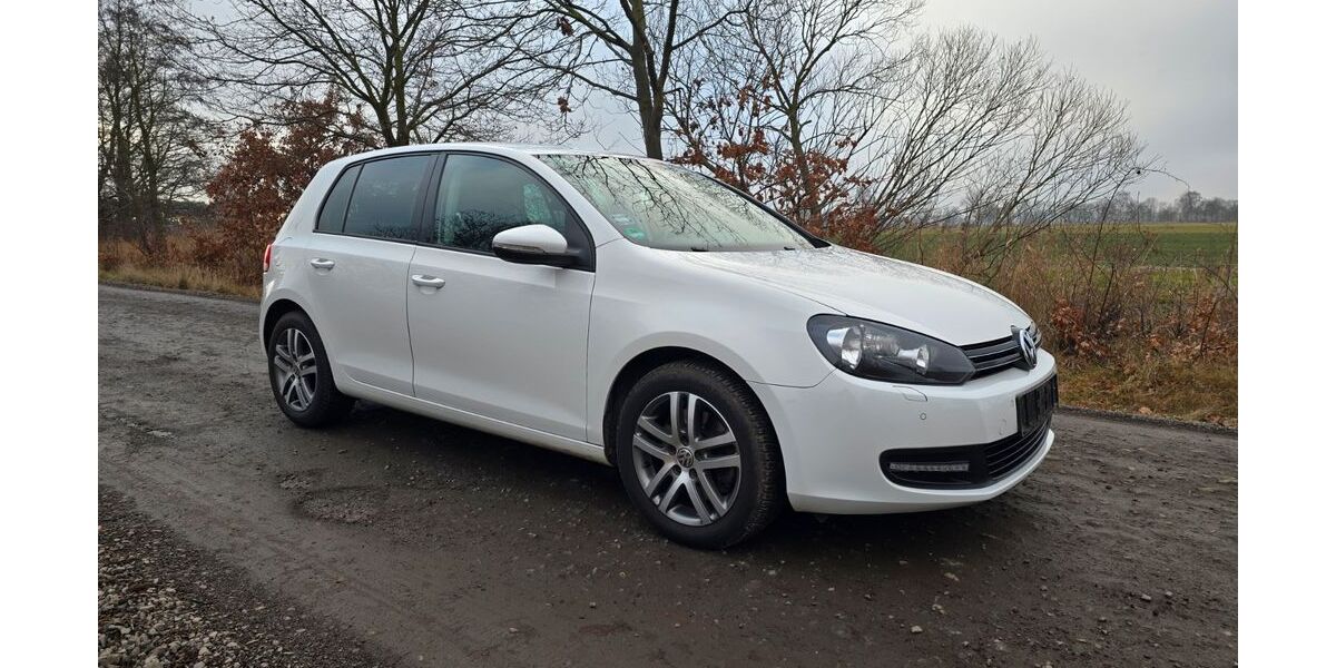VW Golf 92.000 km 6.600 &euro; Elsterwerda 04910