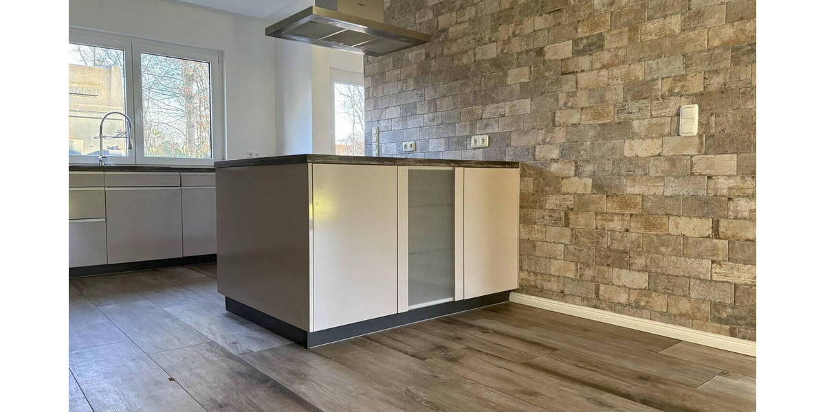Mehrfamilienhaus, Wohnhaus Jersbek - 7 Zimmer, 268 m&sup2;, 749.000&euro; | Angebot:26685839