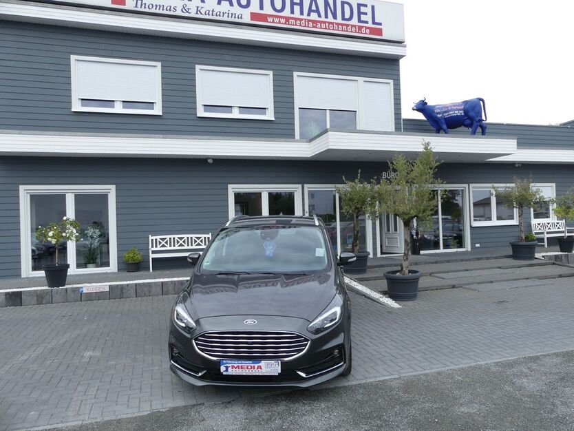 Ford S-Max 86.000 km 26.900 € Magdeburg 39108