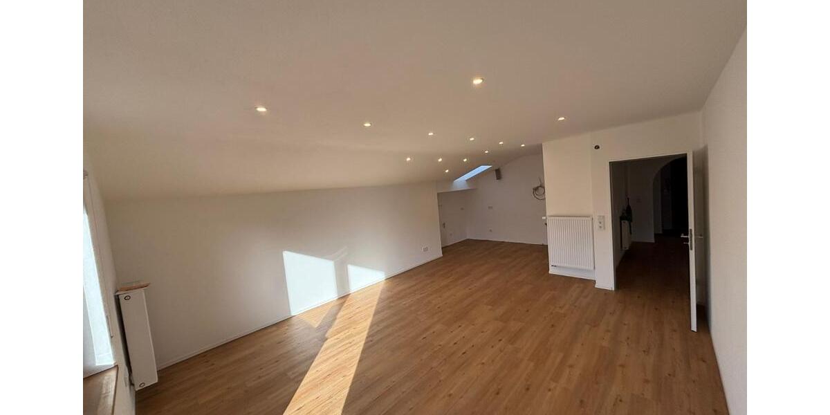 Dachgeschoßwohnung Lechbruck am See - 4 Zimmer, 110 m&sup2;, 430.000&euro; | Angebot:25145961