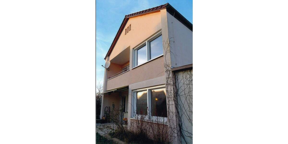 Mehrfamilienhaus, Wohnhaus Wülfershausen an der Saale Wülfershausen - 4 Zimmer, 100 m&sup2;, 1.200&euro; | Angebot:25727692