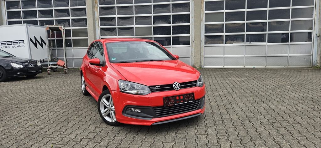 VW Polo 105.597 km 8.900 &euro; Waiblingen Neustadt ( 15 km von Stuttgart ) 71336