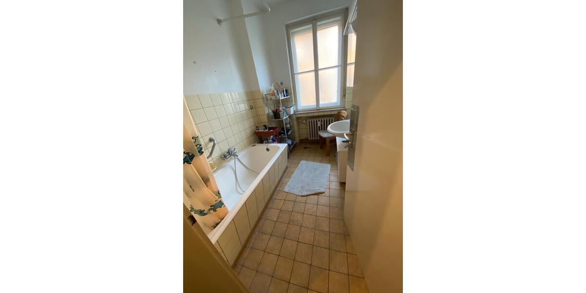 5-Zimmerwohnung in Würzburg Stadtmitte ab 1.4.26 zu vermieten 5 zimmer