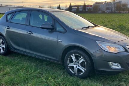 Opel Astra 195.000 km 2.450 € Gross Zimmern 64846