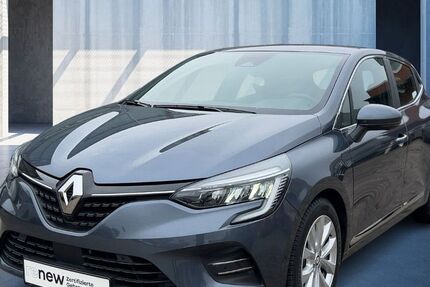 Renault Clio 24.755 km 13.990 &euro; Hamburg 20537
