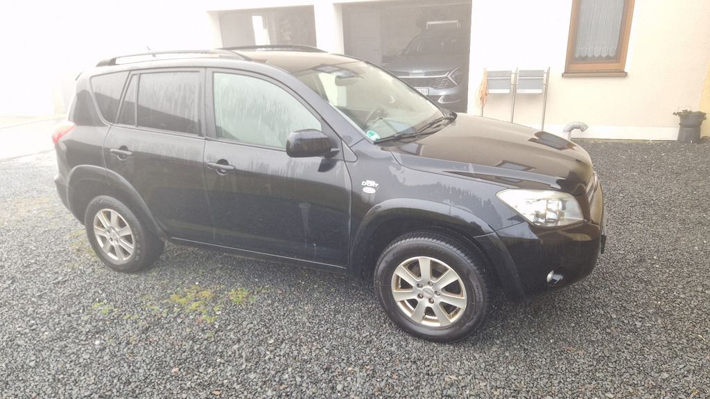 Toyota RAV 4 331.295 km 1.700 &euro; Föritztal OT Neuenbau 96524