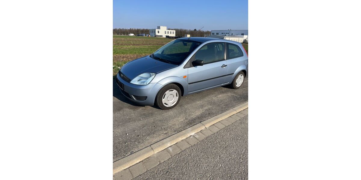 Ford Fiesta 85.232 km 2.399 &euro; Kassel 34134
