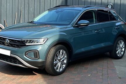 VW T-Roc 27.000 km 26.500 &euro; Rastede 26180